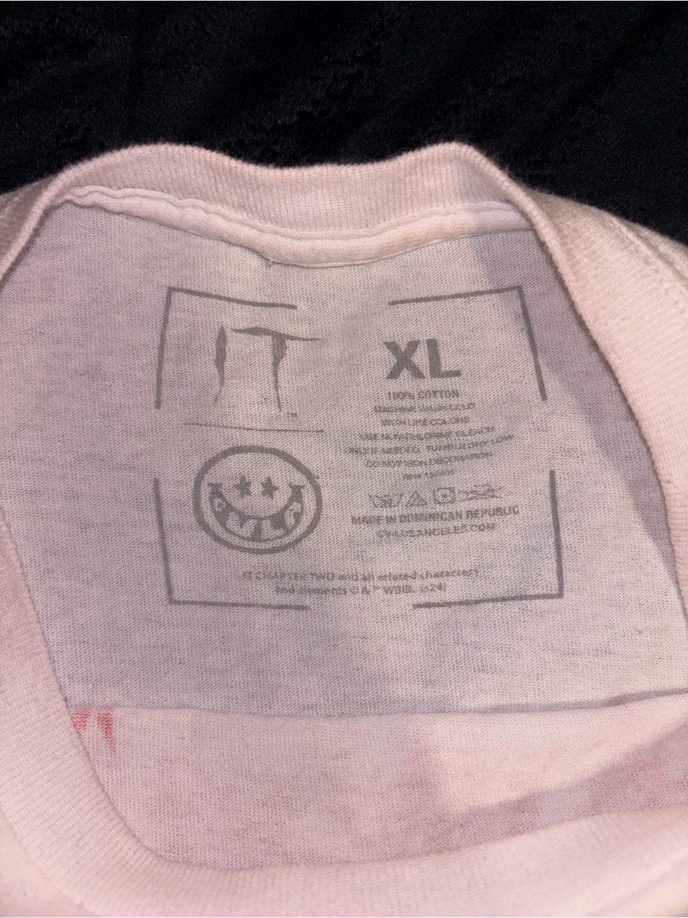 !it jeans Pink IT Logo Graphic Tee - Picture 2 of 2
